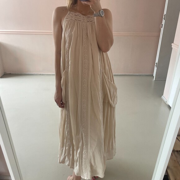 Spell and the Gypsy Lace Harmony Strappy Maxi Dress Tan Small - Picture 1 of 8